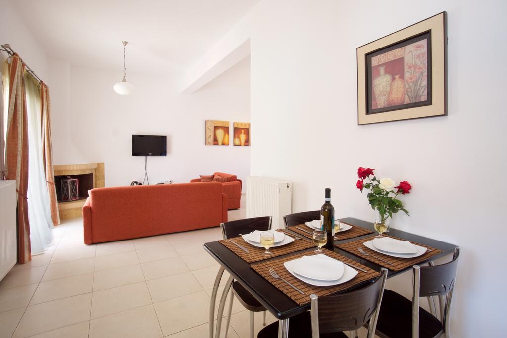 Diamanto Complex Aparthotel Karavomylos Exterior photo
